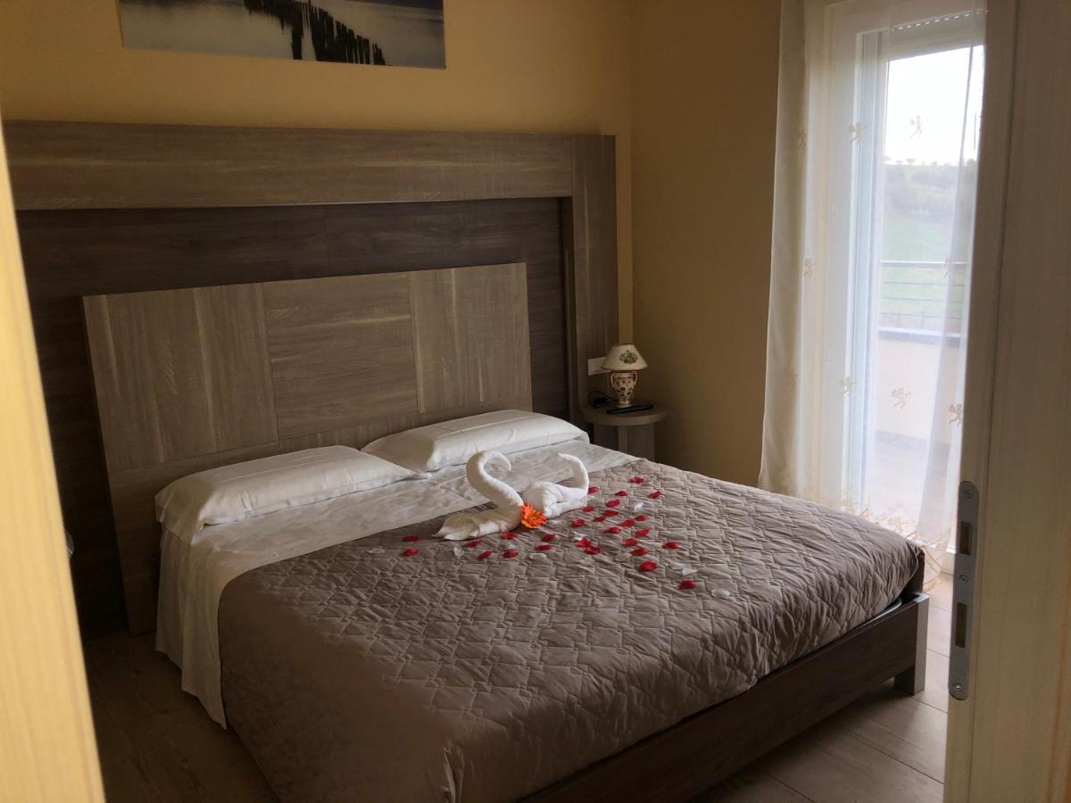 Cataleya Resort & Spa Notaresco ภายนอก รูปภาพ