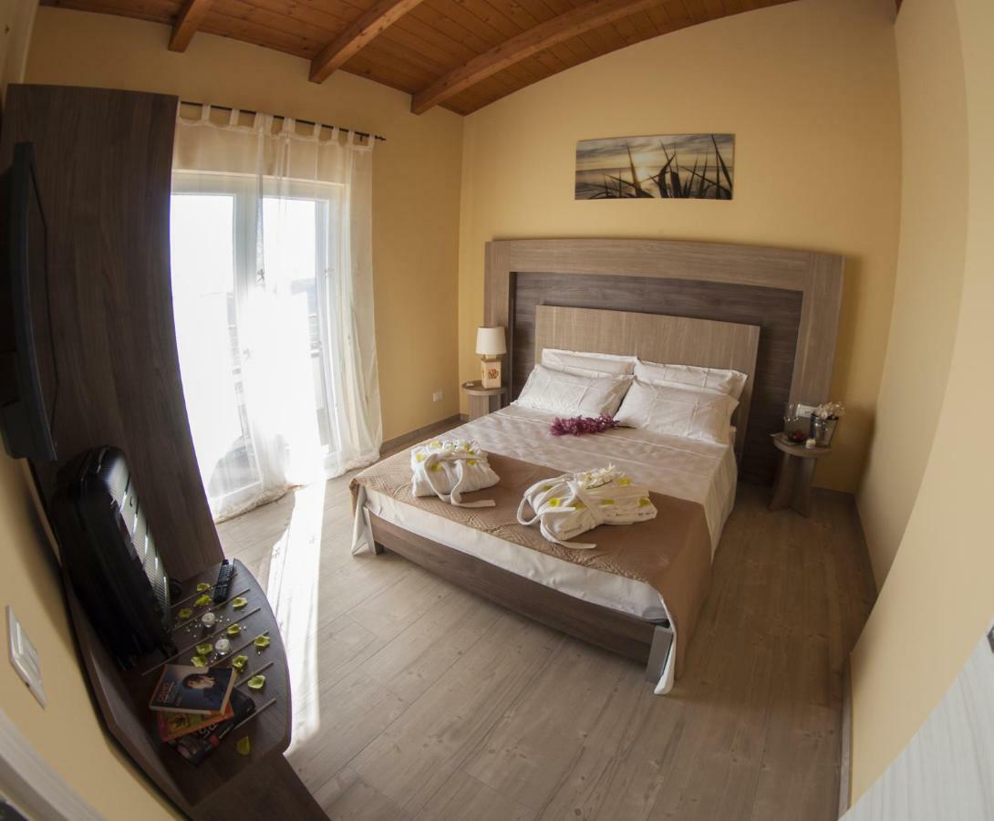 Cataleya Resort & Spa Notaresco ภายนอก รูปภาพ